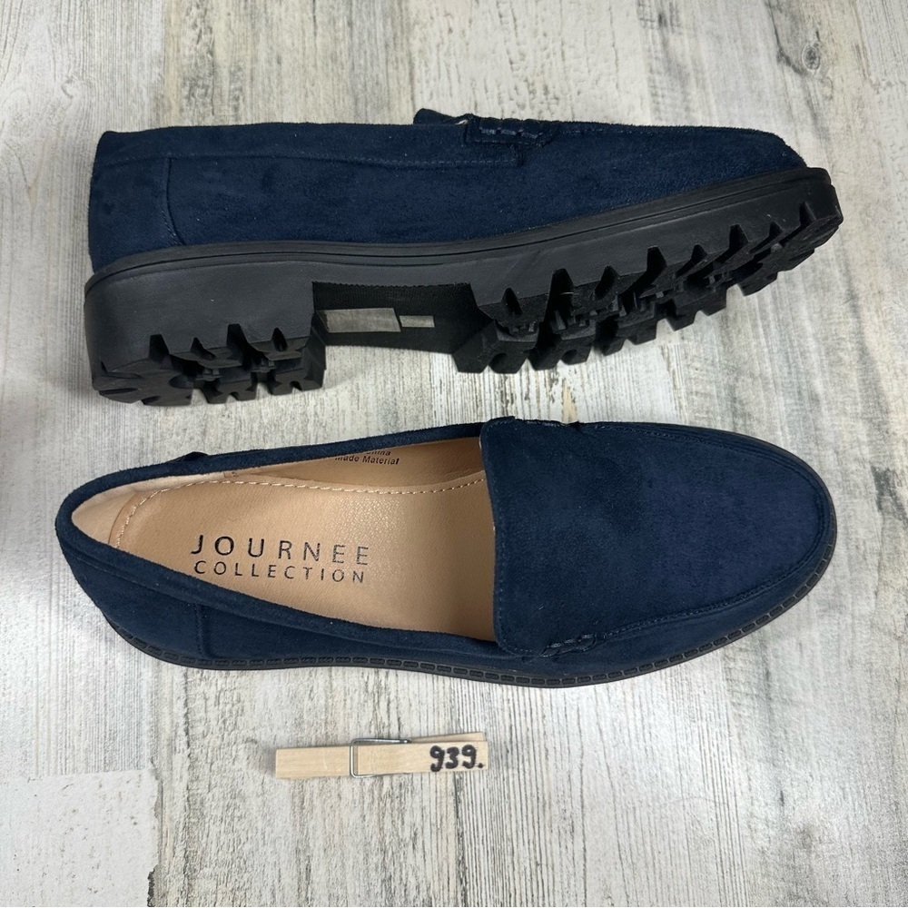 New Journee Collection Erika Faux Suede Navy Chunky Loafer #939 - Picture 12 of 12